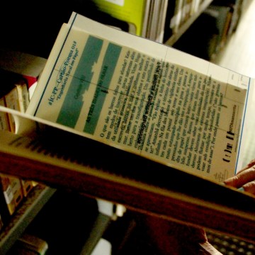 Imagem de capa. Cartão-poema 01. Coletivo Monográfico. 2013.