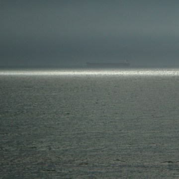 Imagem de capa. Paisagem. Conto. Mar. Linha do horizonte.