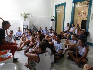 292253_578460372166419_780602552_n