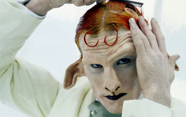 Matthew Barney, “The Loughton Candidate”, em Cremaster 4, 1994.