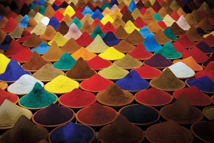 Imagem de capa. Sonia Falcone. Instalação.